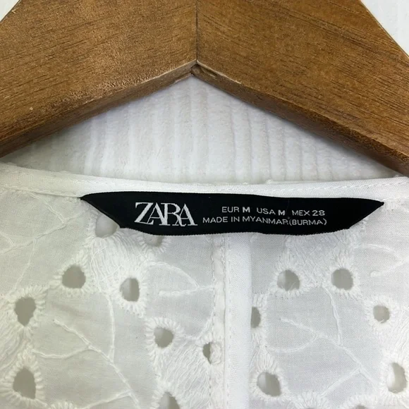 Zara - Embroidered White Open Front Ruffle With Bell Sleeves Jacket Size Medium - Picture 11 of 14